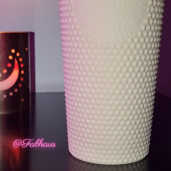 🥠 Starbucks 🥠 Studded Matte Tan Milk Tea Venti Tumbler - China Fall Rel - Picture 7 of 9